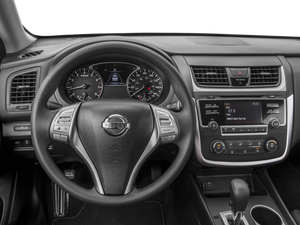 2017 Nissan Altima 2.5 SV 4x2