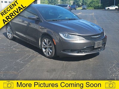 2015 Chrysler 200 S