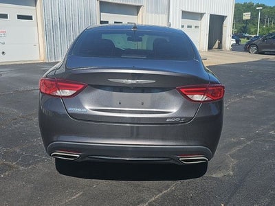 2015 Chrysler 200 S