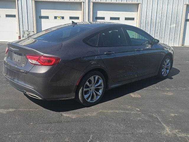 2015 Chrysler 200 S