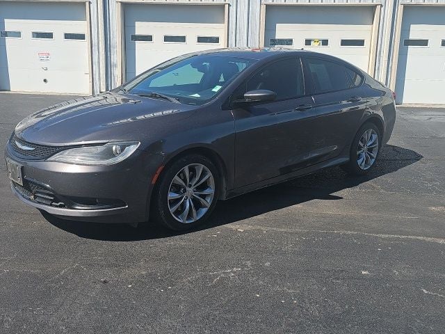 2015 Chrysler 200 S