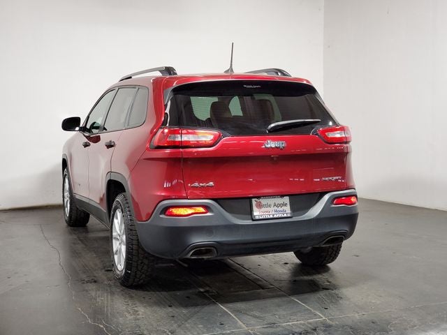 2016 Jeep Cherokee Sport