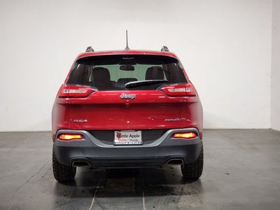 2016 Jeep Cherokee Sport