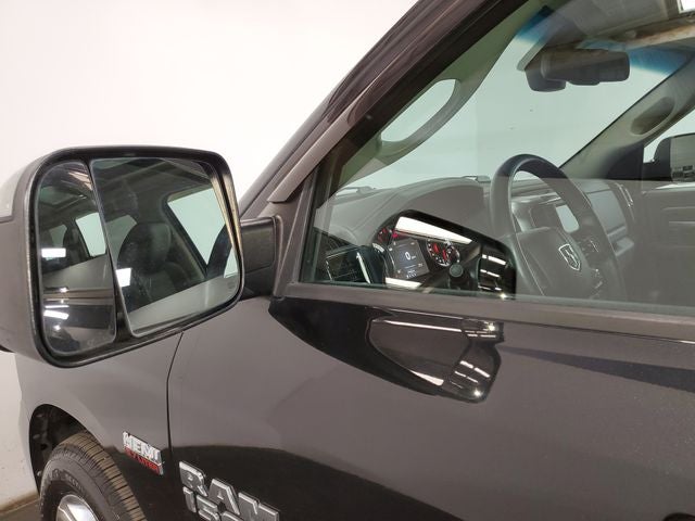 2016 RAM 1500 Sport