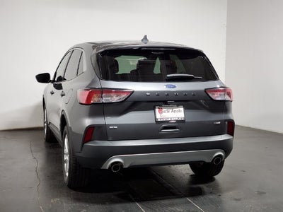 2022 Ford Escape Hybrid SE