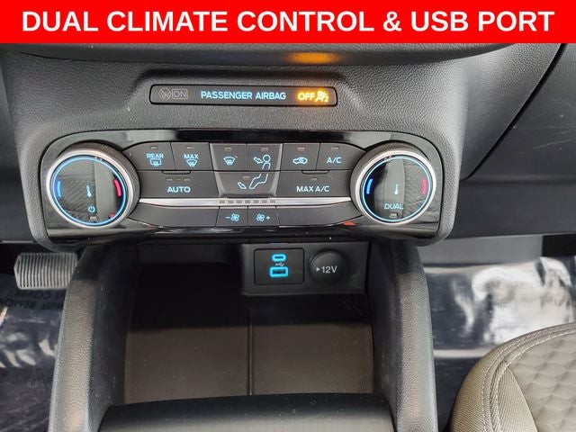 2022 Ford Escape Hybrid SE