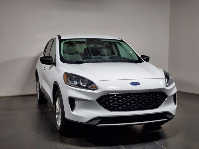 2022 Ford Escape Hybrid SE