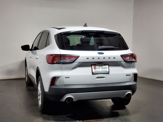 2022 Ford Escape Hybrid SE