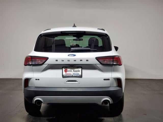 2022 Ford Escape Hybrid SE
