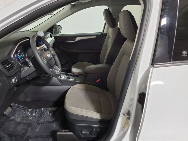 2022 Ford Escape Hybrid SE