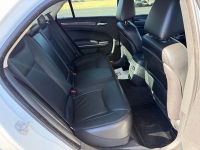 2016 Chrysler 300 Limited