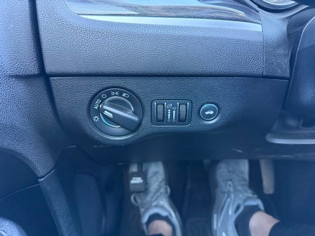 2016 Chrysler 300 Limited