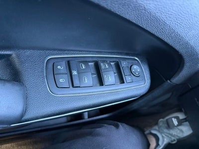 2016 Chrysler 300 Limited