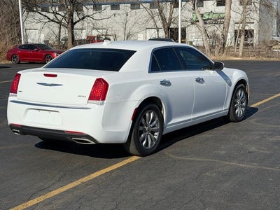 2016 Chrysler 300 Limited