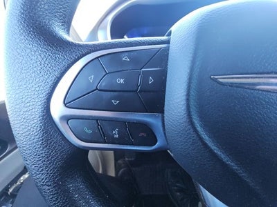 2020 Chrysler Voyager L