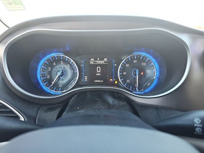 2020 Chrysler Voyager L