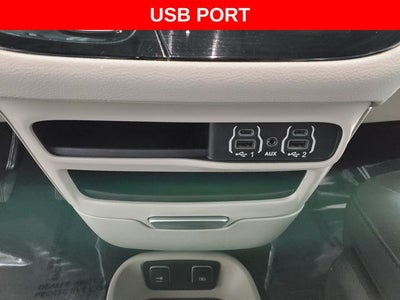 2021 Chrysler Voyager LXI