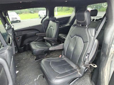 2019 Chrysler Pacifica Touring L Plus