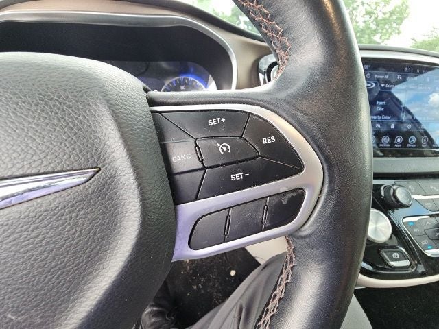 2017 Chrysler Pacifica Touring L Plus
