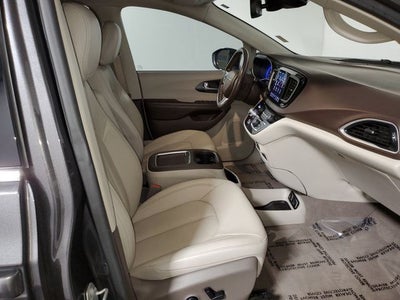 2020 Chrysler Pacifica Touring L Plus