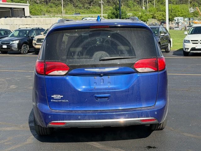 2018 Chrysler Pacifica Touring L Plus