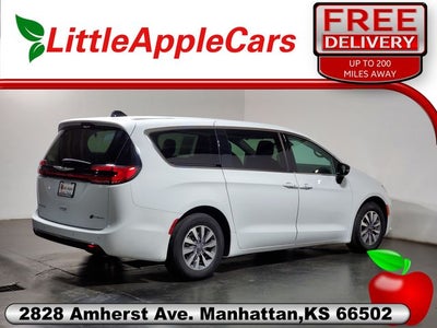 2024 Chrysler Pacifica Hybrid Select