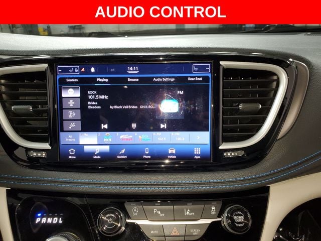 2021 Chrysler Pacifica Touring L