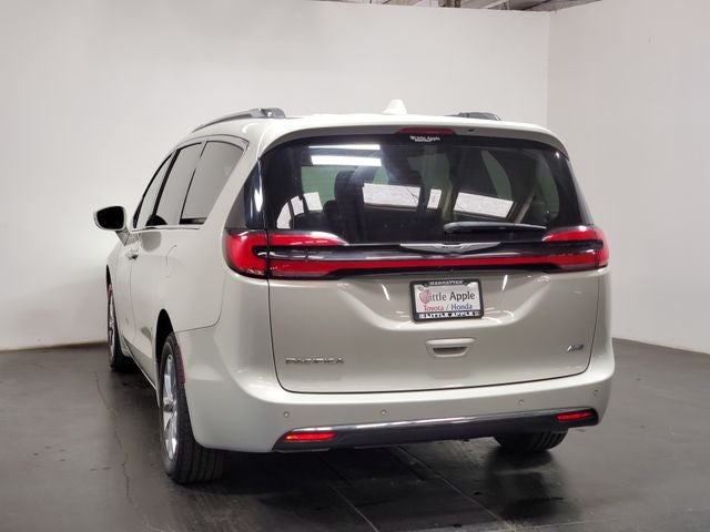2021 Chrysler Pacifica Touring L