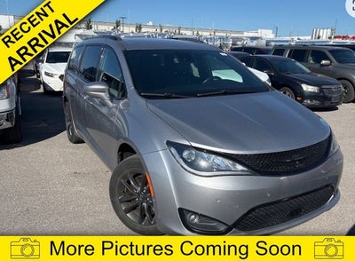 2020 Chrysler Pacifica Launch Edition