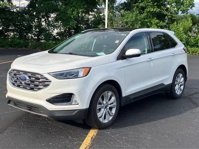 2022 Ford Edge Titanium