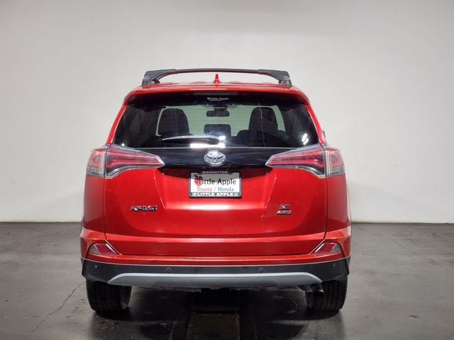 2017 Toyota RAV4 SE