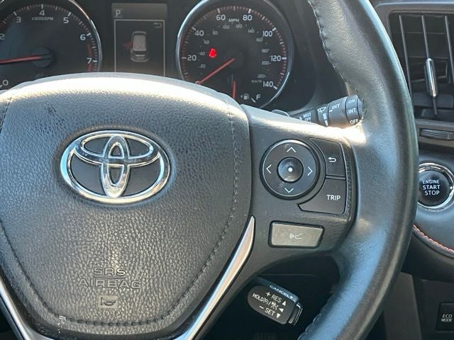 2017 Toyota RAV4 SE
