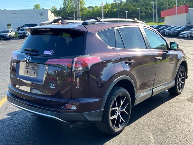 2017 Toyota RAV4 SE