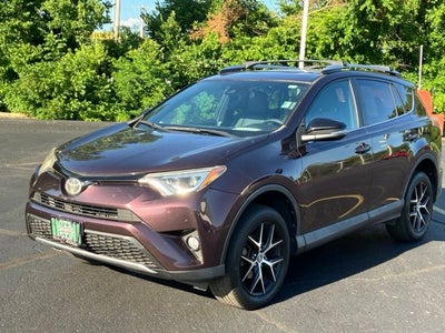 2017 Toyota RAV4 SE