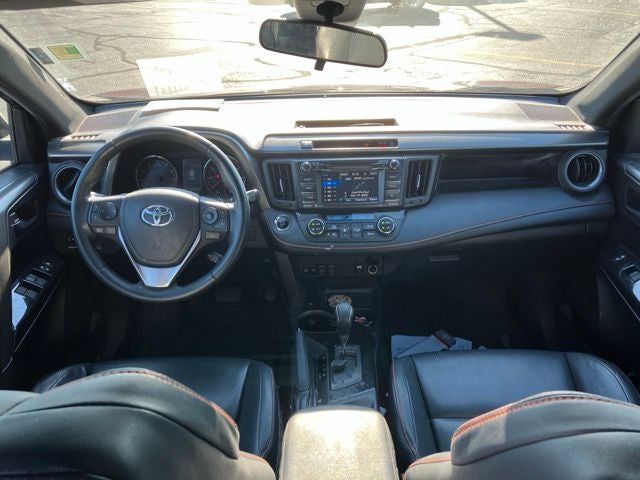 2017 Toyota RAV4 SE