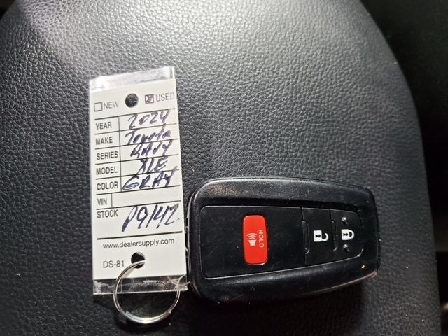 2024 Toyota RAV4 XLE