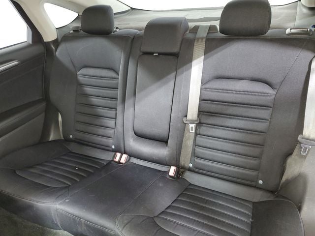 2016 Ford Fusion Hybrid SE