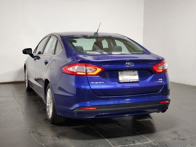 2016 Ford Fusion Hybrid SE