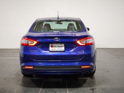 2016 Ford Fusion Hybrid SE