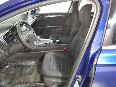 2016 Ford Fusion Hybrid SE