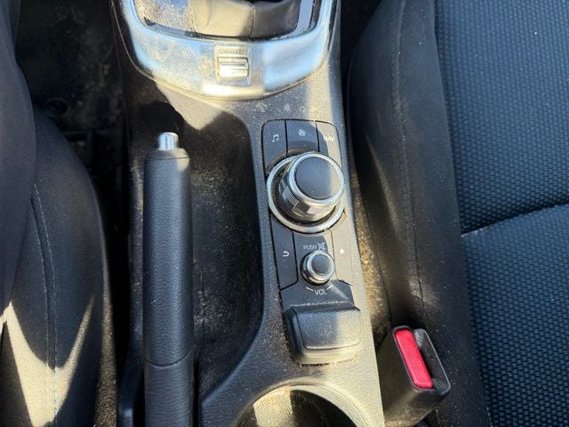 2019 Toyota Yaris LE