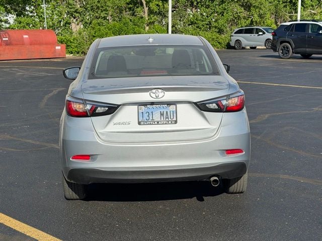 2019 Toyota Yaris LE