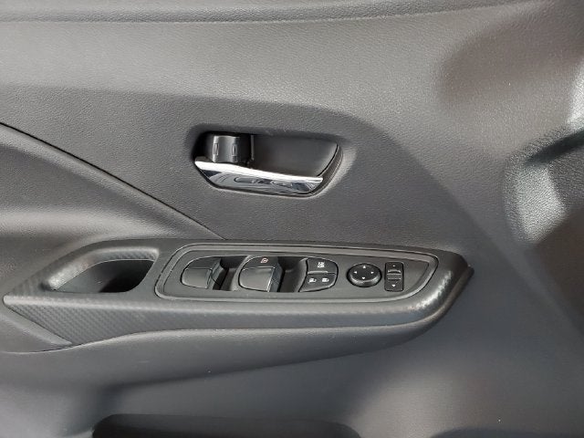 2024 Nissan Versa 1.6 SV