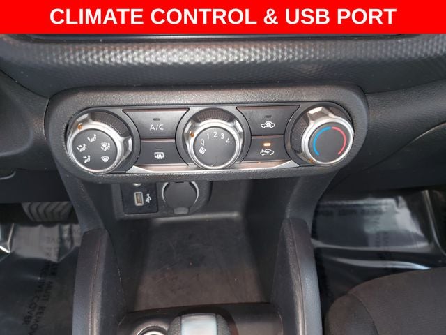 2023 Nissan Kicks S