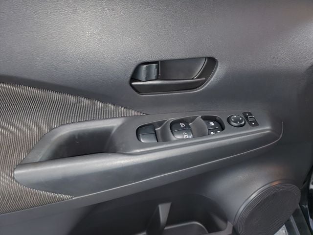 2018 Nissan Kicks S