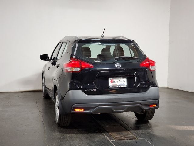 2018 Nissan Kicks S