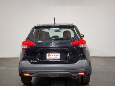 2018 Nissan Kicks S
