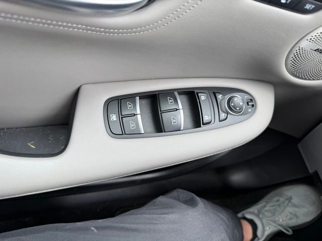 2023 INFINITI QX50 Sensory