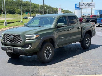 2022 Toyota Tacoma TRD Off-Road V6