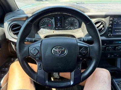 2022 Toyota Tacoma TRD Off-Road V6